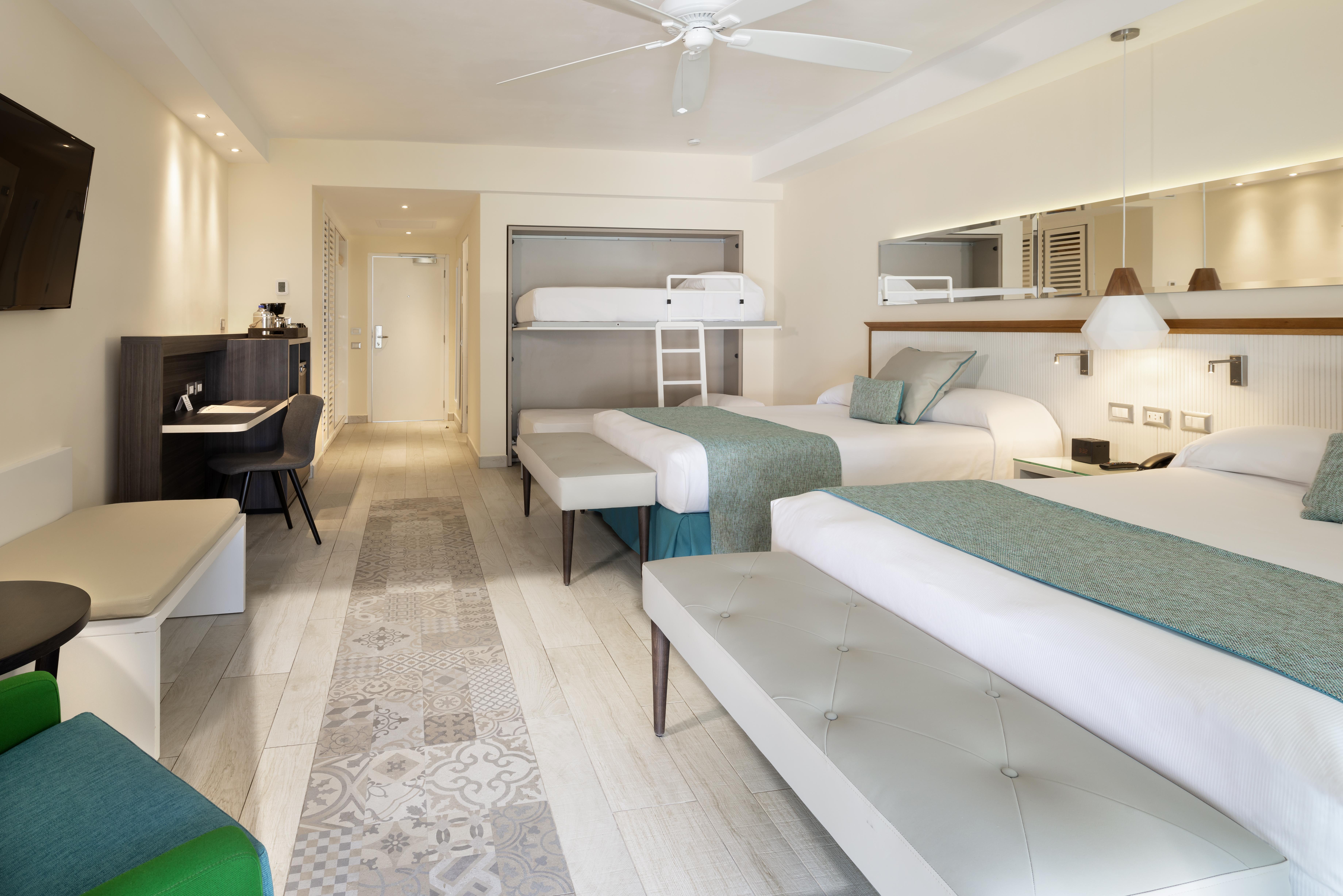 Catalonia Royal La Romana Adults Only Bayahibe Exterior foto Family room at the Iberostar Grand Hotel Baobab, in Playa del Inglés, Gran Canaria, Spain