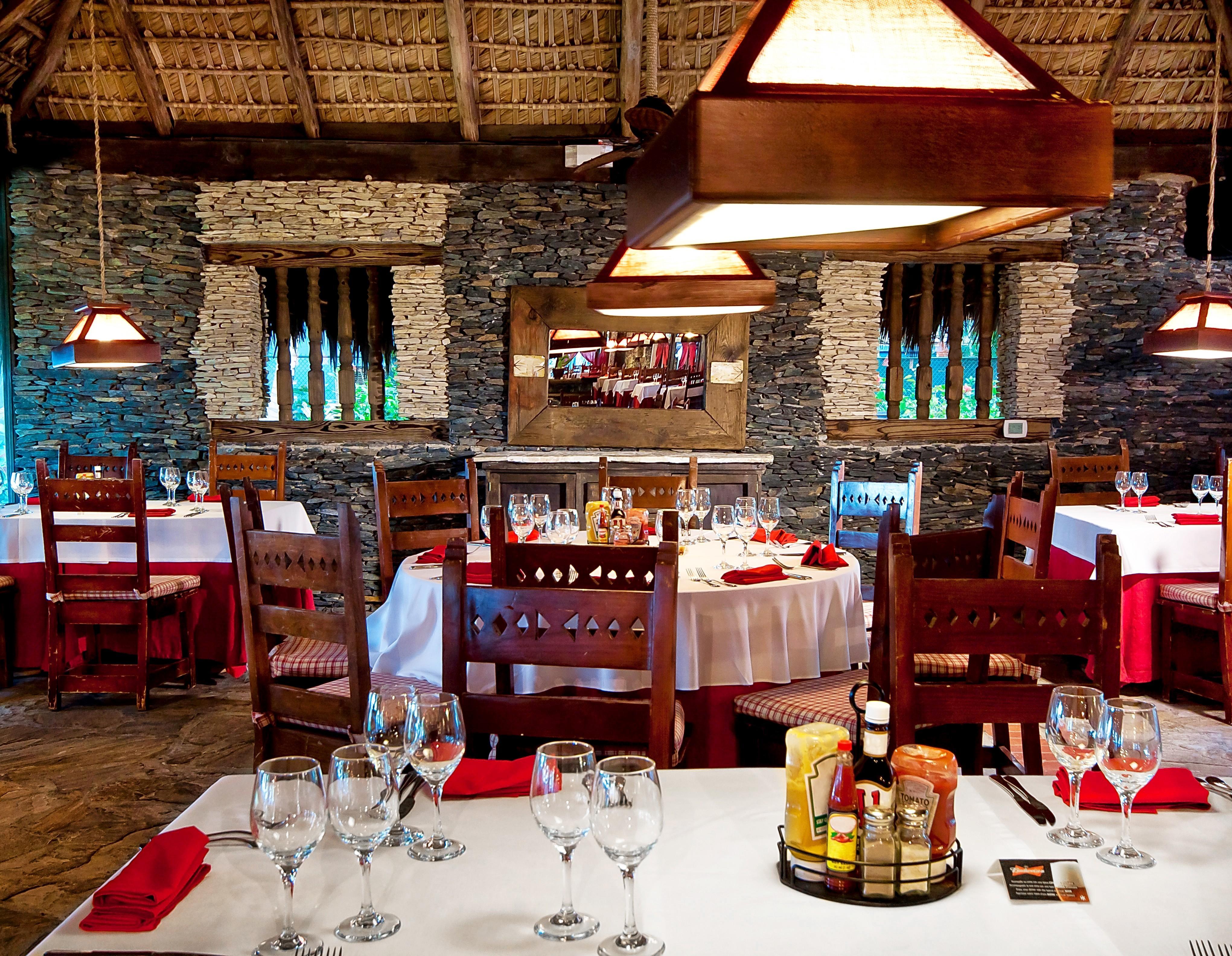 Catalonia Royal La Romana Adults Only Bayahibe Exterior foto Restaurant in the hotel