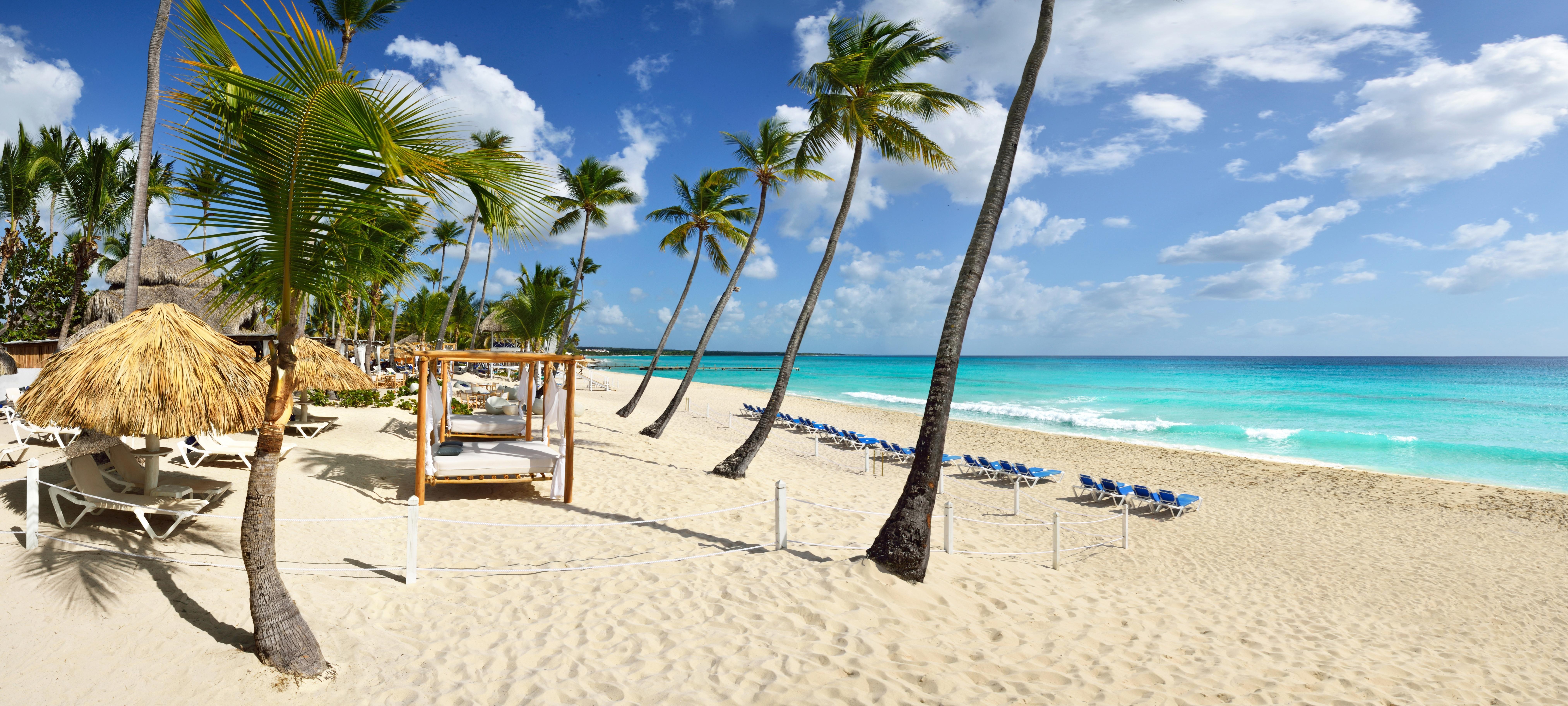 Catalonia Royal La Romana Adults Only Bayahibe Exterior foto Beach at Hard Rock Hotel & Casino Punta Cana