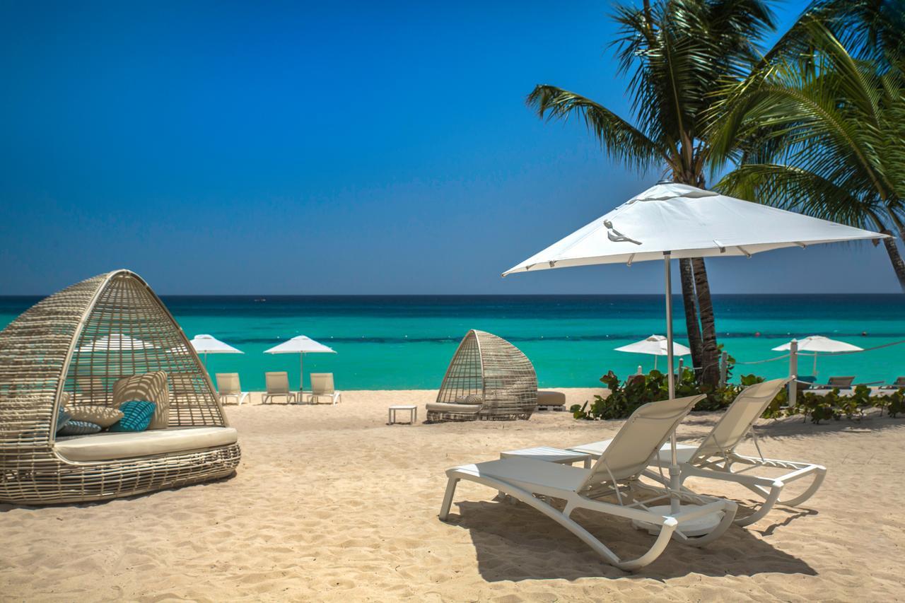 Catalonia Royal La Romana Adults Only Bayahibe Exterior foto Beach at Sandals South Coast